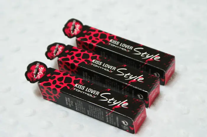 red lipstick packaging