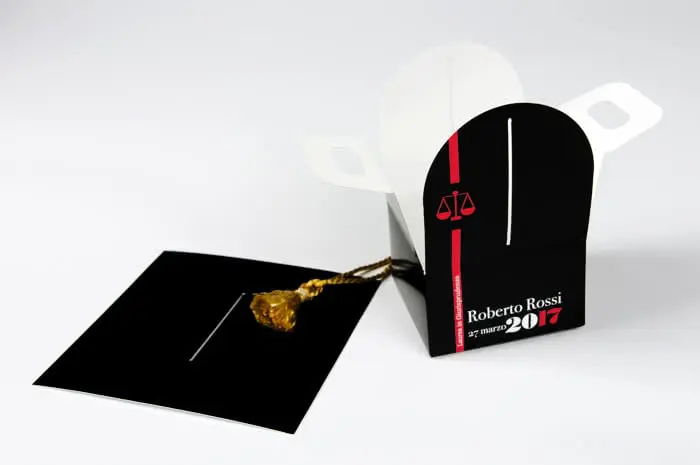 packaging personalizzato per bomboniere laurea