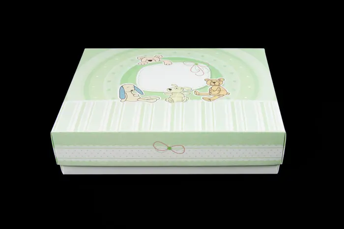 maternity box Packly
