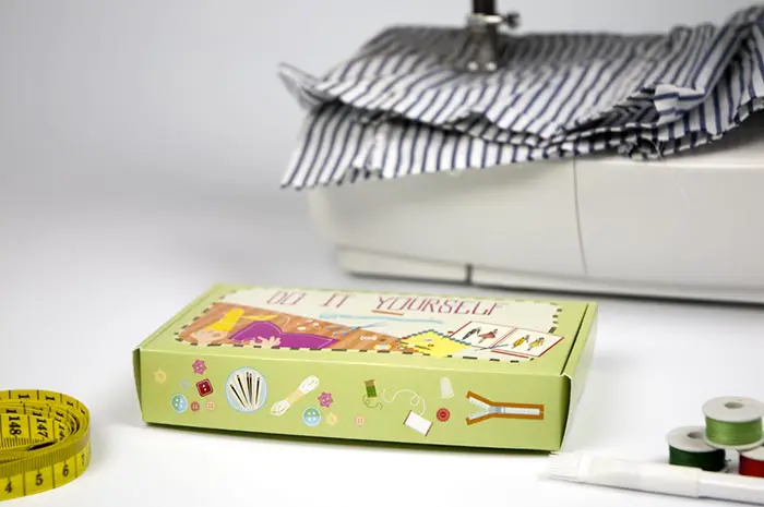 Custom Sewing Kit Packs - PhotoFlashDrive