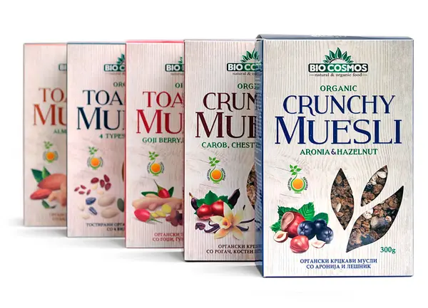 Muesli boxes with transparent window