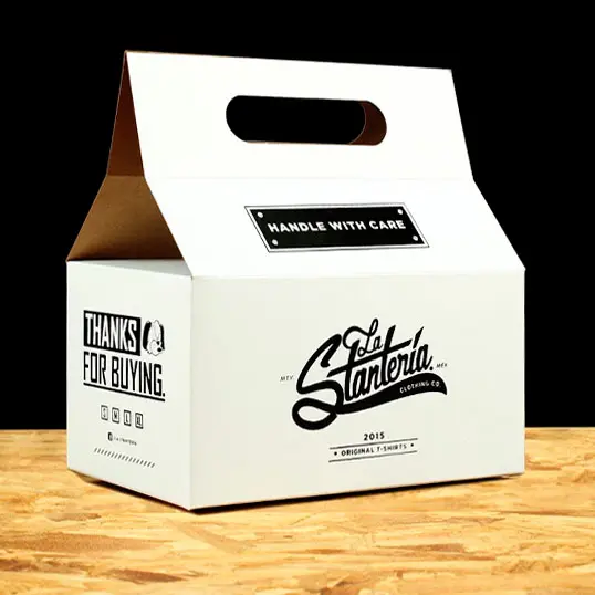 La Stanteria Clothing t-shirt box