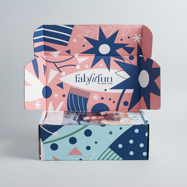 Durable but immersive e-commerce packaging