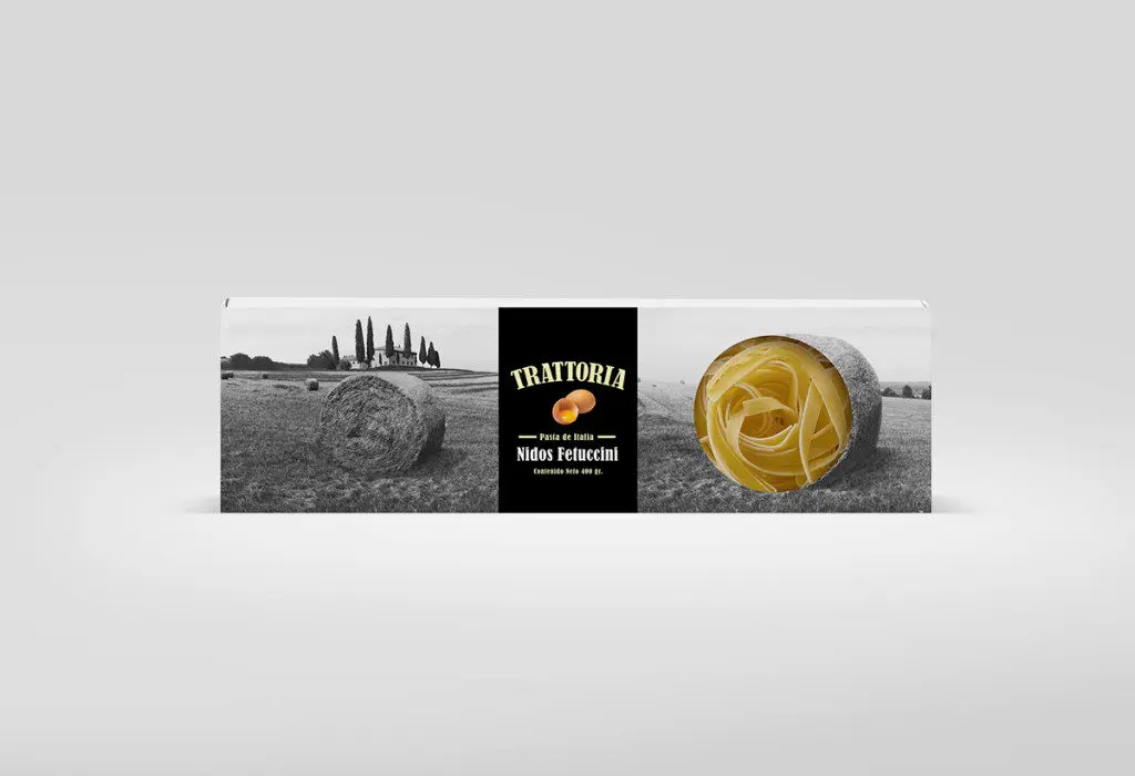 Fettuccine pasta packaging