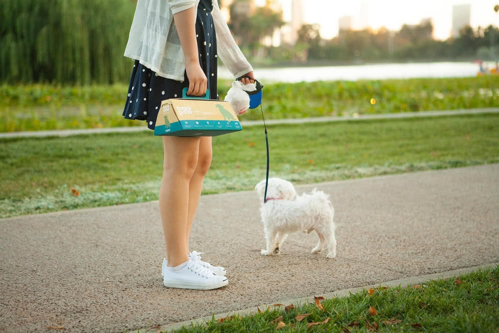 Portable dog crunchies