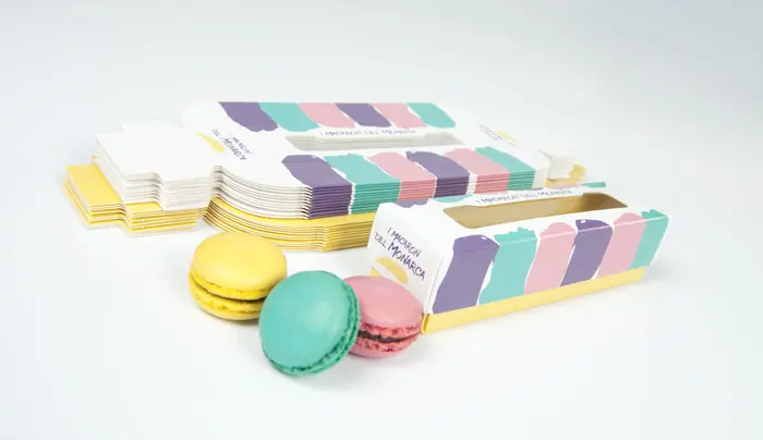 Paper for food packaging: macarons