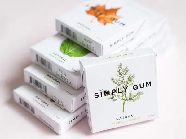 Scatoline minimal ma eleganty per Simply Gum