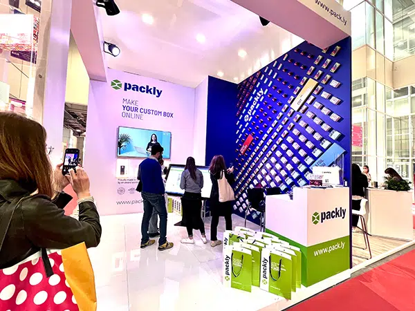 Cosmpack/Cosmoprof: lo stand di Packly