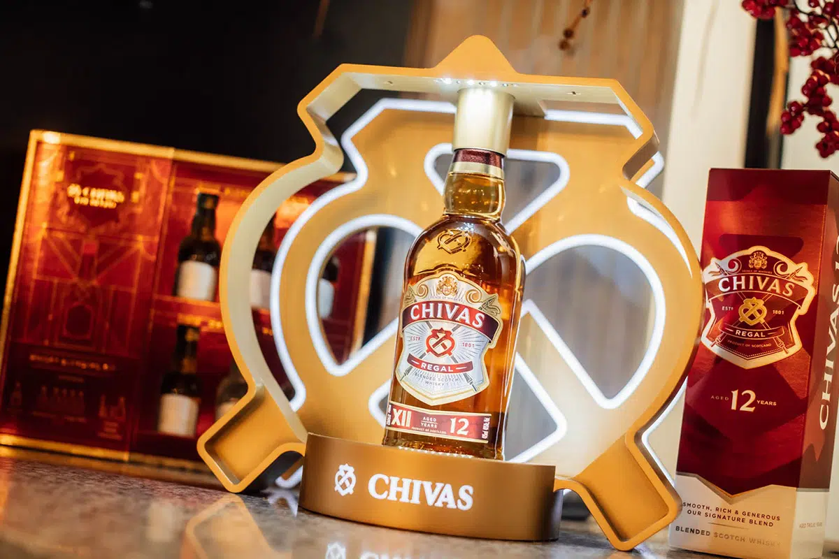 chivas12 reveals new packaging style