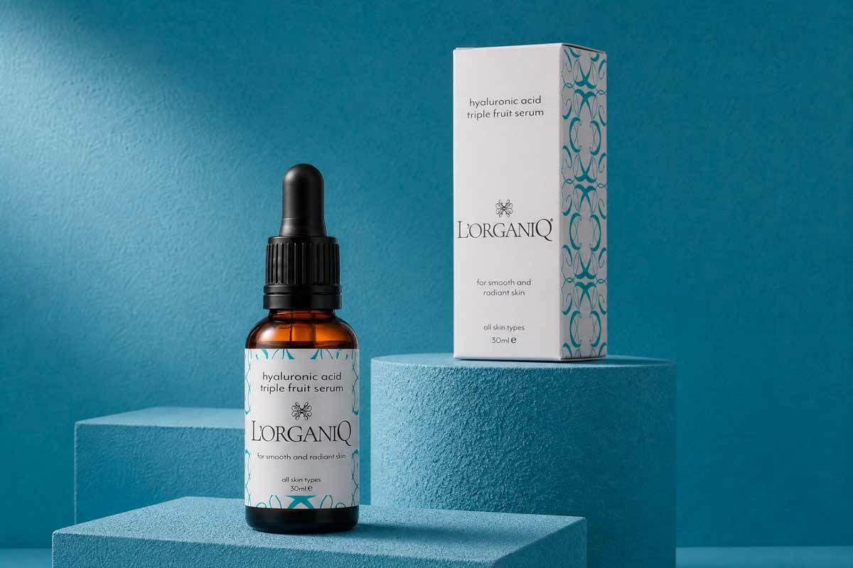 White and light blue packaging for hyaluronic acid