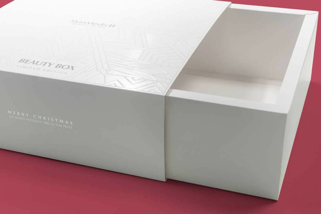Minimalistisches Packaging für Weihnachten 2025