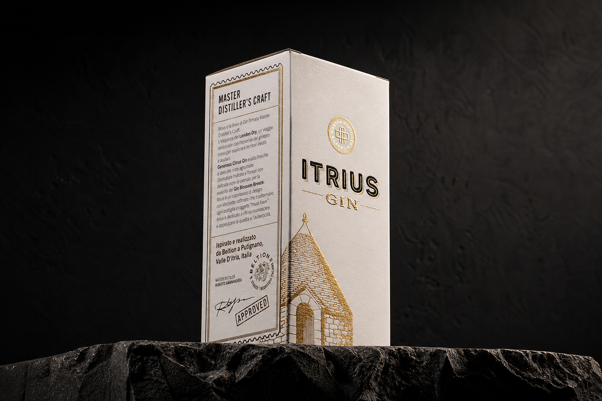 Packaging Itrius Gin realizzato da Packly